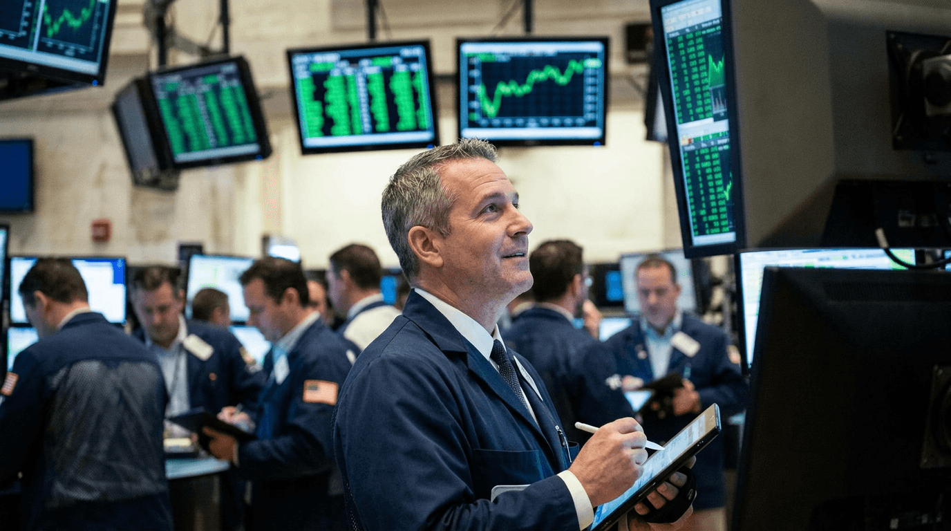 U.S. Jobless Claims Beat Expectations, Signaling Labor Market Strength