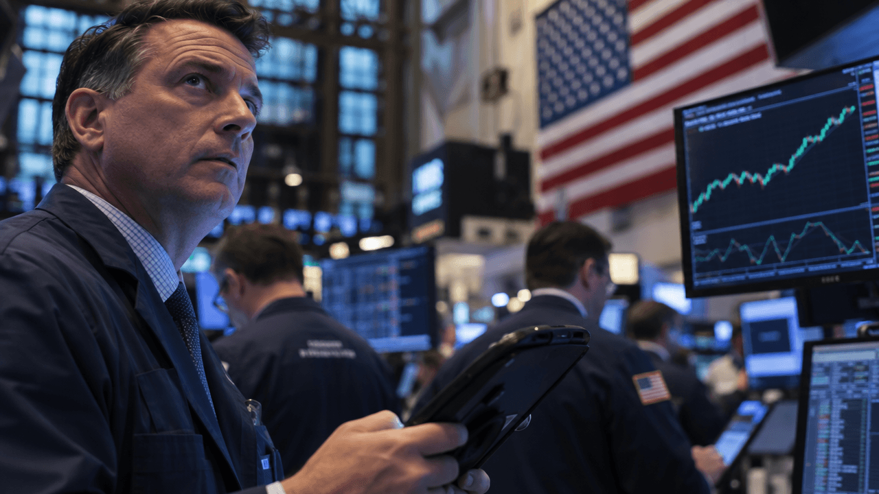 Futures Firm, Markets Flinch: Trading the Fed Hike Setup