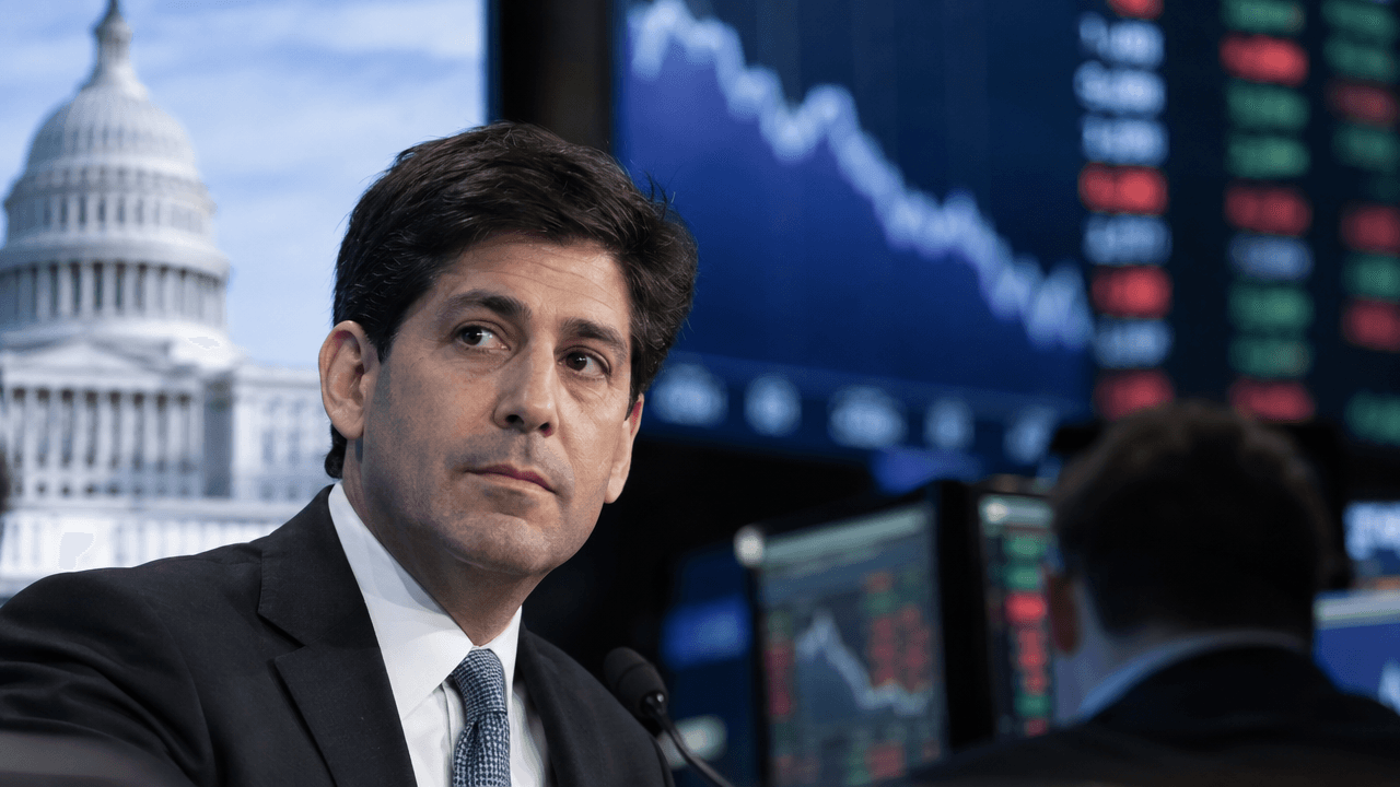 Warsh Holds the Fed’s Cards Close as Dollar and Yields Ease